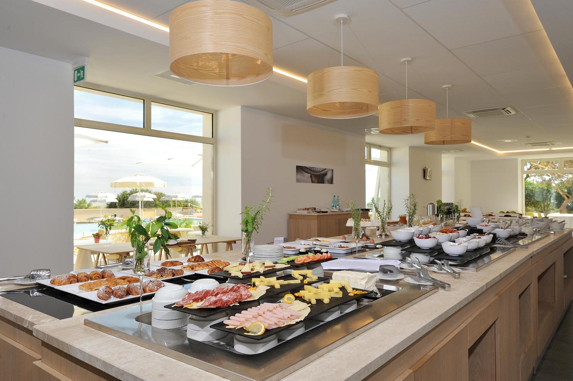Hotel Club Torre Salinas - Adults Only Muravera Exterior photo